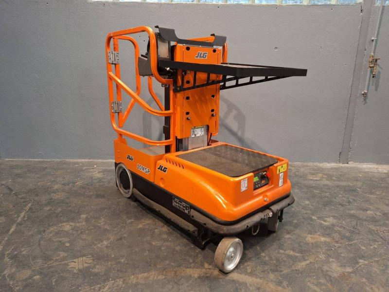 JLG 10MSP - Вертикальный мачтовый подъемник: фото 4 JLG 10MSP - Вертикальный мачтовый подъемник: фото 4