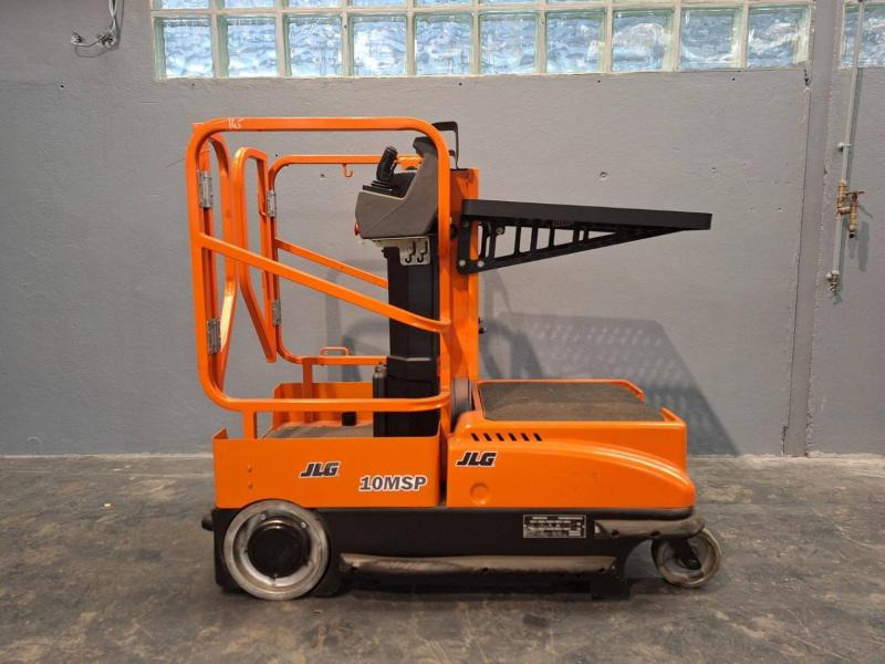 JLG 10MSP - Вертикальный мачтовый подъемник: фото 3 JLG 10MSP - Вертикальный мачтовый подъемник: фото 3