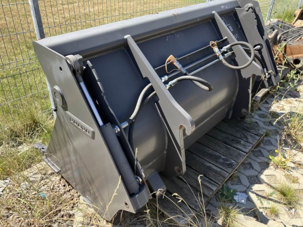 Volvo Klappschaufel mit Zähnen TPZ - Ковш: фото 3 Volvo Klappschaufel mit Zähnen TPZ - Ковш: фото 3