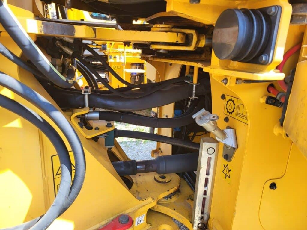 Колёсный погрузчик Volvo L70G: фото 7 Колёсный погрузчик Volvo L70G: фото 7