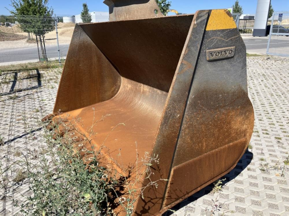 Volvo Schaufel mit Zähnen - Festanbau - Ковш: фото 4 Volvo Schaufel mit Zähnen - Festanbau - Ковш: фото 4