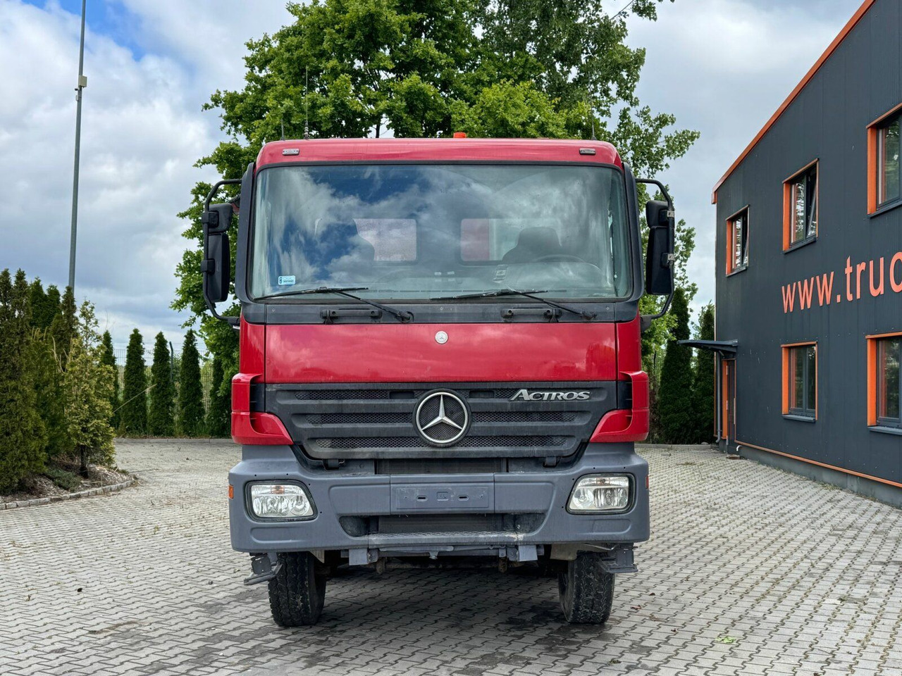 Mercedes-Benz ACTROS 4141 EURO4 8x8 Muldenkipper - Другая техника: фото 3 Mercedes-Benz ACTROS 4141 EURO4 8x8 Muldenkipper - Другая техника: фото 3