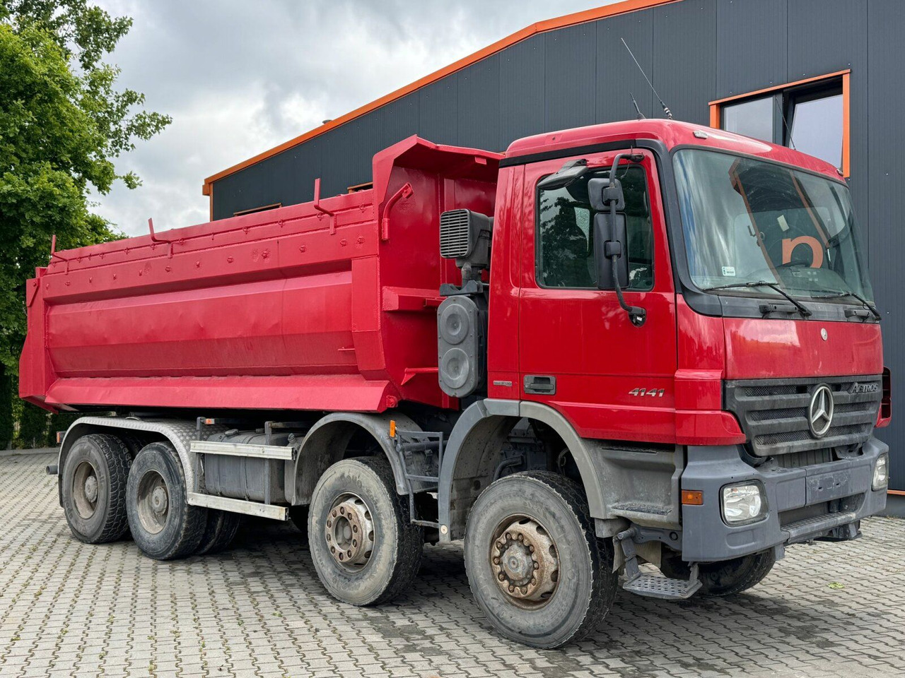 Mercedes-Benz ACTROS 4141 EURO4 8x8 Muldenkipper - Другая техника: фото 1 Mercedes-Benz ACTROS 4141 EURO4 8x8 Muldenkipper - Другая техника: фото 1