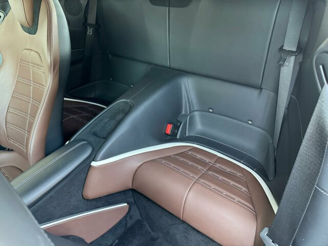 Купе Ferrari Roma Coupe Schwarz: фото 6 Купе Ferrari Roma Coupe Schwarz: фото 6