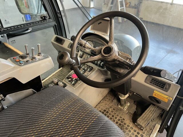 Hako Citymaster CM 2200 Kehrmaschine 2 m³ - Подметально-уборочная машина: фото 4 Hako Citymaster CM 2200 Kehrmaschine 2 m³ - Подметально-уборочная машина: фото 4