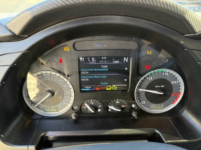 Iveco X-Way 480 6x2 Abrollkipper Palfinger PH T20 SLD5 - Крюковой мультилифт: фото 2 Iveco X-Way 480 6x2 Abrollkipper Palfinger PH T20 SLD5 - Крюковой мультилифт: фото 2