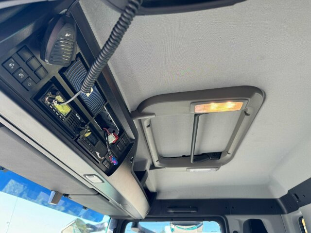 MAN 28.480 6x4 Abrollkipper Meiller Tectrum RS21.65 - Крюковой мультилифт: фото 5 MAN 28.480 6x4 Abrollkipper Meiller Tectrum RS21.65 - Крюковой мультилифт: фото 5