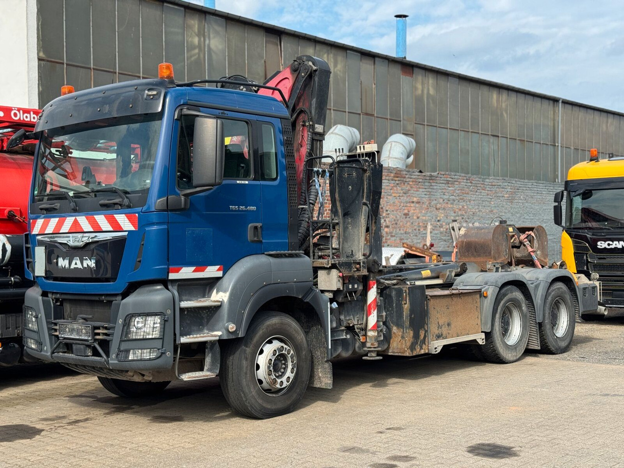 MAN TGS 28.480 6x4 Abrollkipper Kran Greifer 4,63 T - Автоманипулятор: фото 1 MAN TGS 28.480 6x4 Abrollkipper Kran Greifer 4,63 T - Автоманипулятор: фото 1
