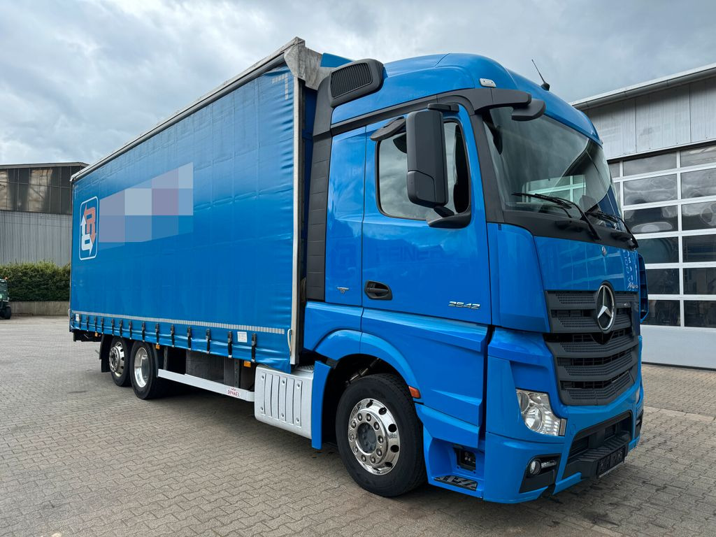 Тентованный грузовик Mercedes-Benz ACTROS 2542 6x2 Euro 6 Jumbo Pritsche *Stapler: фото 1