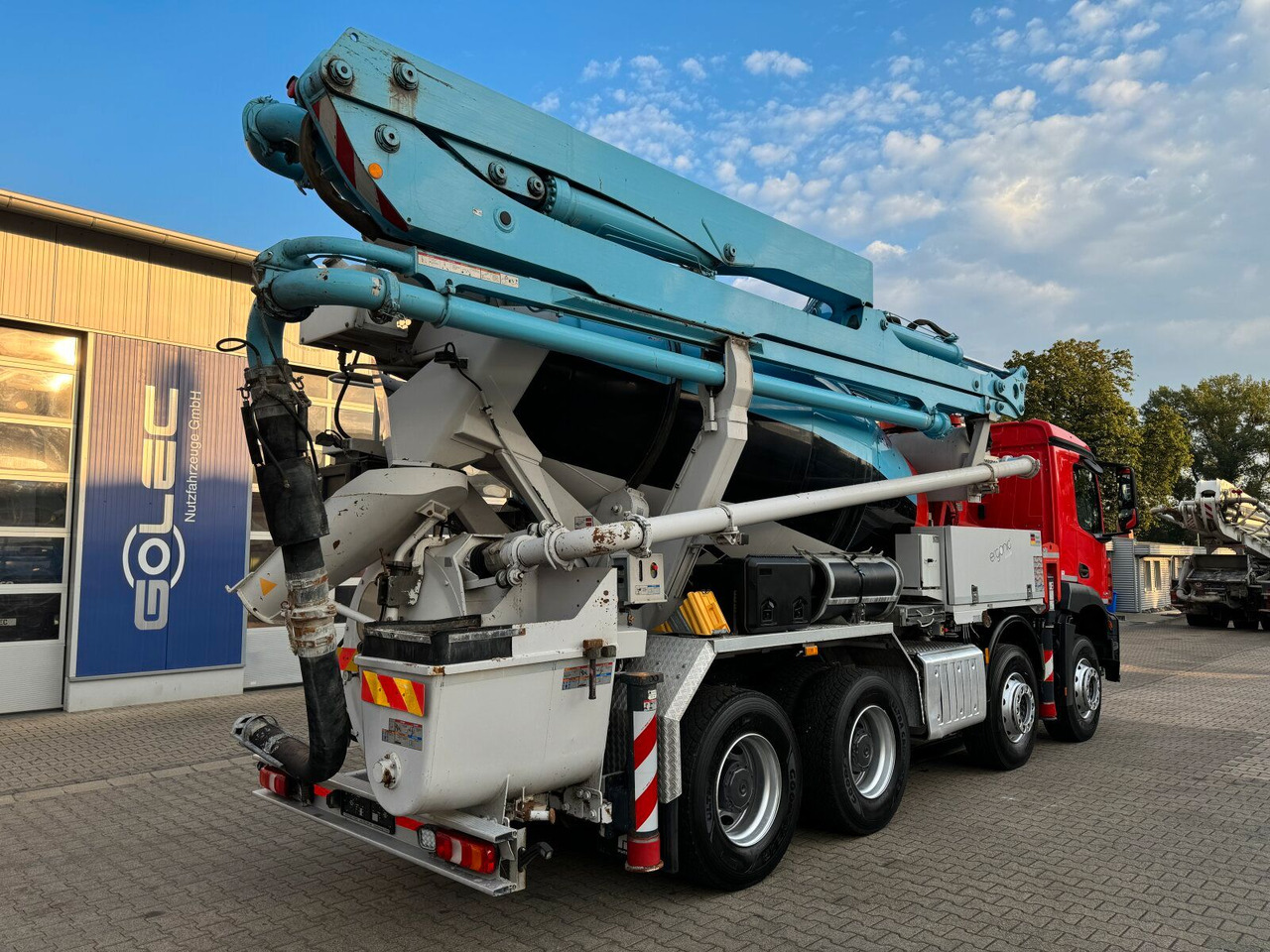 Mercedes-Benz AROCS 3243 8x4 Euro 6 Pumi Putzmeister TMM 24-3 - Автобетононасос: фото 5 Mercedes-Benz AROCS 3243 8x4 Euro 6 Pumi Putzmeister TMM 24-3 - Автобетононасос: фото 5