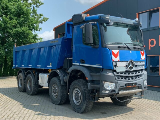 Mercedes-Benz AROCS 4145 8x8 EURO6 Muldenkipper TOP! - Самосвал: фото 1 Mercedes-Benz AROCS 4145 8x8 EURO6 Muldenkipper TOP! - Самосвал: фото 1