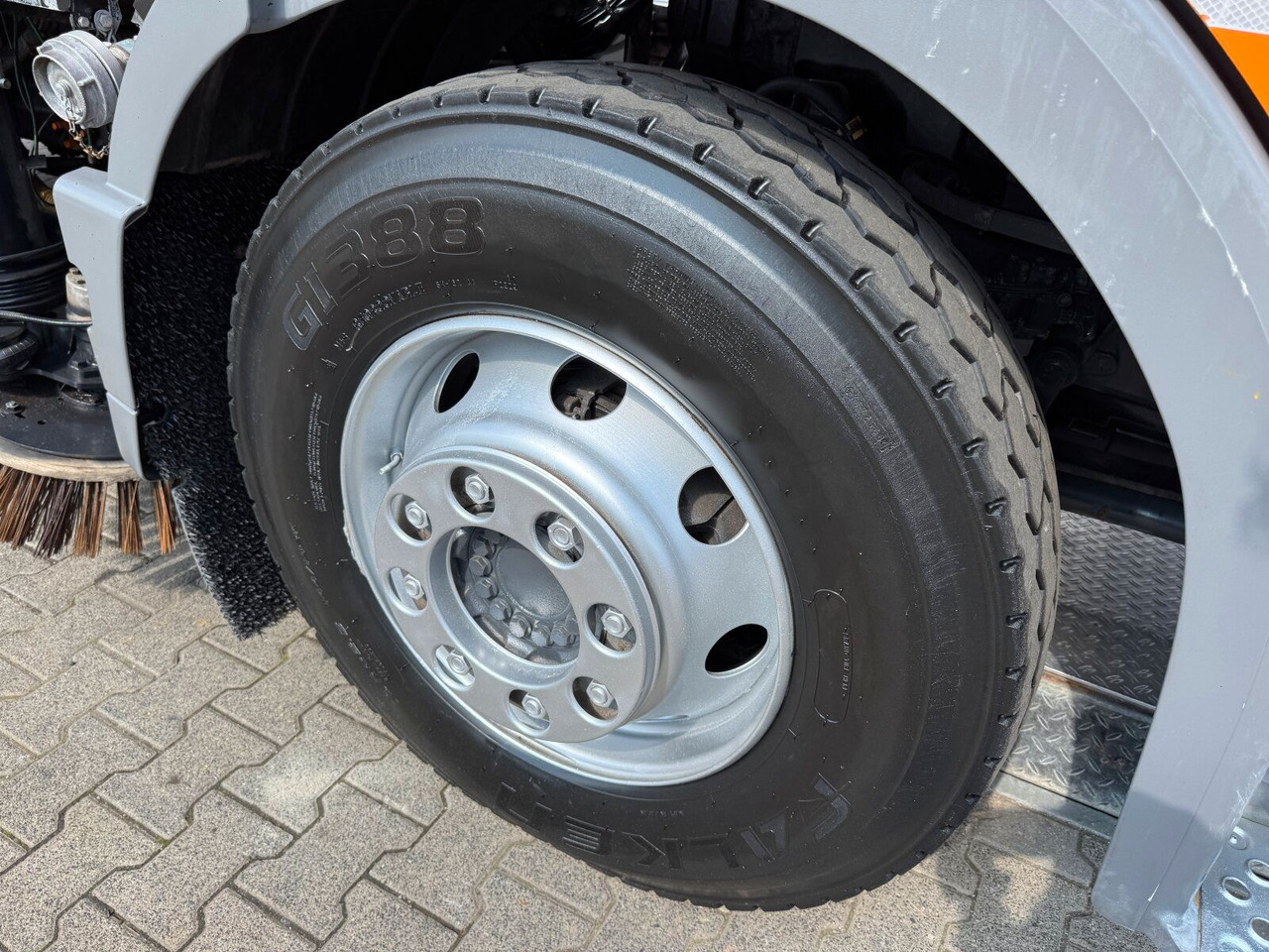 Подметально-уборочная машина Mercedes-Benz ATEGO 1324 4x2 Kehrmaschine FAUN Viajet 6R/H: фото 26