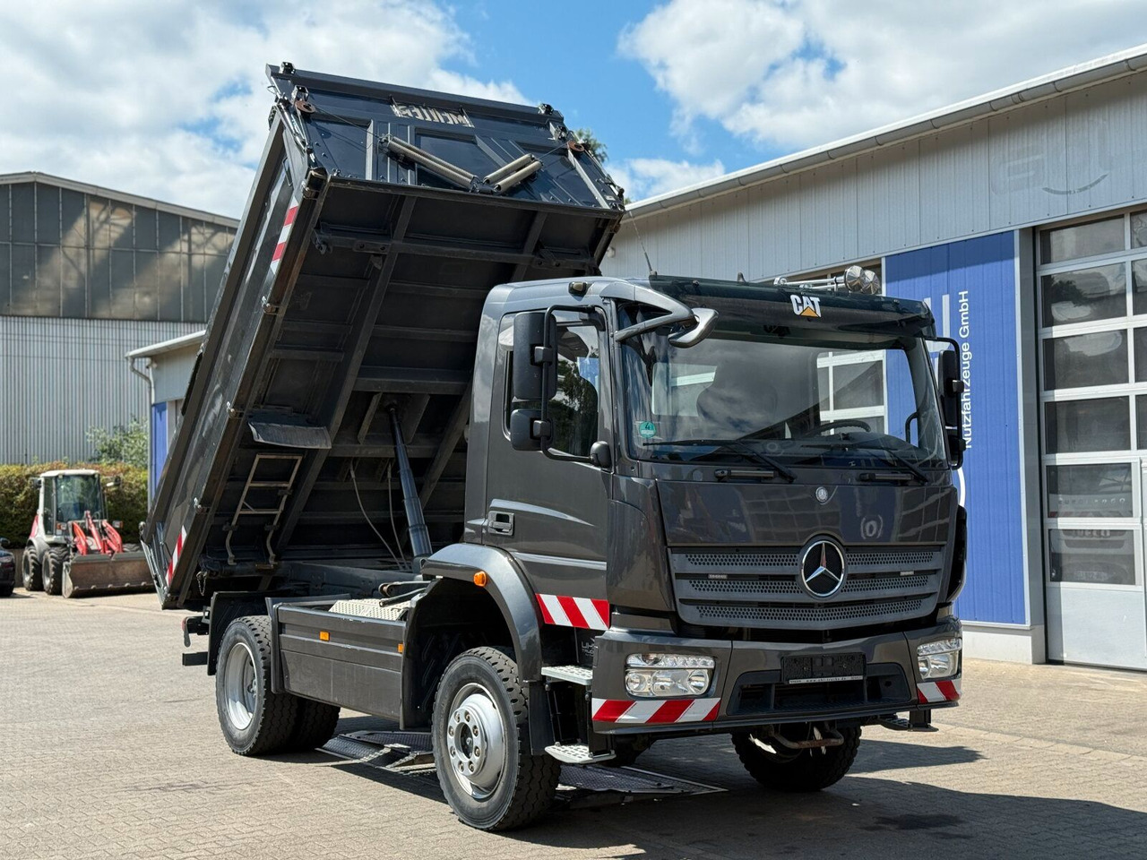 Mercedes-Benz ATEGO 1530 4x4 Euro 6 Meiller Kipper - Самосвал: фото 2 Mercedes-Benz ATEGO 1530 4x4 Euro 6 Meiller Kipper - Самосвал: фото 2