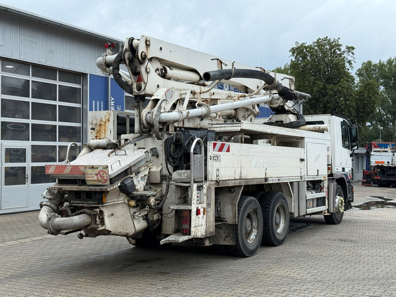 Mercedes-Benz Actros 2636 6x4 Betonpumpe Putzmeister 24-4 16H - Автобетононасос: фото 3 Mercedes-Benz Actros 2636 6x4 Betonpumpe Putzmeister 24-4 16H - Автобетононасос: фото 3