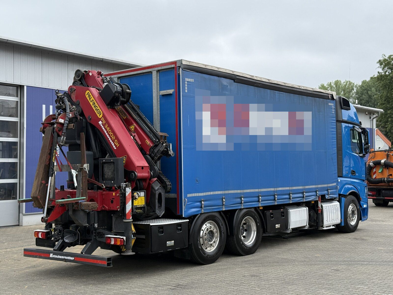 Mercedes-Benz Actros 6x2 Pritsche Kran Palfinger PK34002 + JIB - Тентованный грузовик, Автоманипулятор: фото 3 Mercedes-Benz Actros 6x2 Pritsche Kran Palfinger PK34002 + JIB - Тентованный грузовик, Автоманипулятор: фото 3