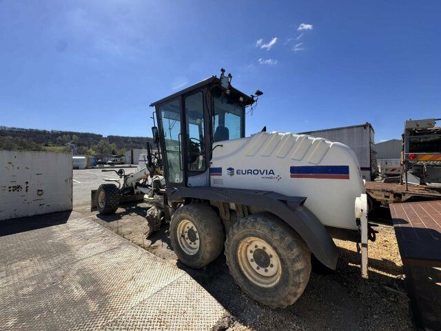 New Holland F106.6A alrrad 6x6 Grader 12 Ton - 10.700 Std - Грейдер: фото 5 New Holland F106.6A alrrad 6x6 Grader 12 Ton - 10.700 Std - Грейдер: фото 5