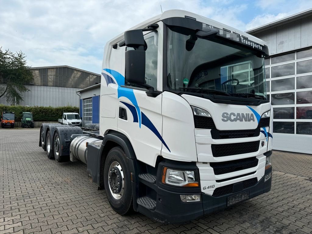 Scania G 410 B8x2*6 NB LNG Fahrgestell Nebenantrieb - Грузовик-цистерна, Автоманипулятор: фото 1 Scania G 410 B8x2*6 NB LNG Fahrgestell Nebenantrieb - Грузовик-цистерна, Автоманипулятор: фото 1