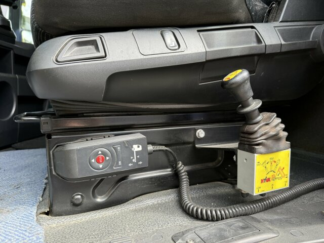 Mercedes-Benz ACTROS 1846 4x4 HAD Eur 6 Kipphydraulik Retarder - Тягач: фото 2 Mercedes-Benz ACTROS 1846 4x4 HAD Eur 6 Kipphydraulik Retarder - Тягач: фото 2