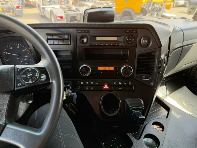 Mercedes-Benz Arocs 1843 4x2 SZM Euro 6 Kipphydraulik - Тягач: фото 3 Mercedes-Benz Arocs 1843 4x2 SZM Euro 6 Kipphydraulik - Тягач: фото 3