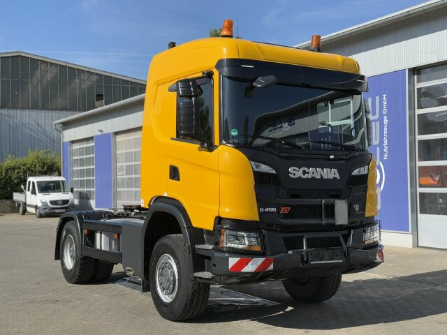Scania G450 XT 4x4 Euro 6 SZM Kipphydraulik Blatt/ Luft - Тягач: фото 1 Scania G450 XT 4x4 Euro 6 SZM Kipphydraulik Blatt/ Luft - Тягач: фото 1