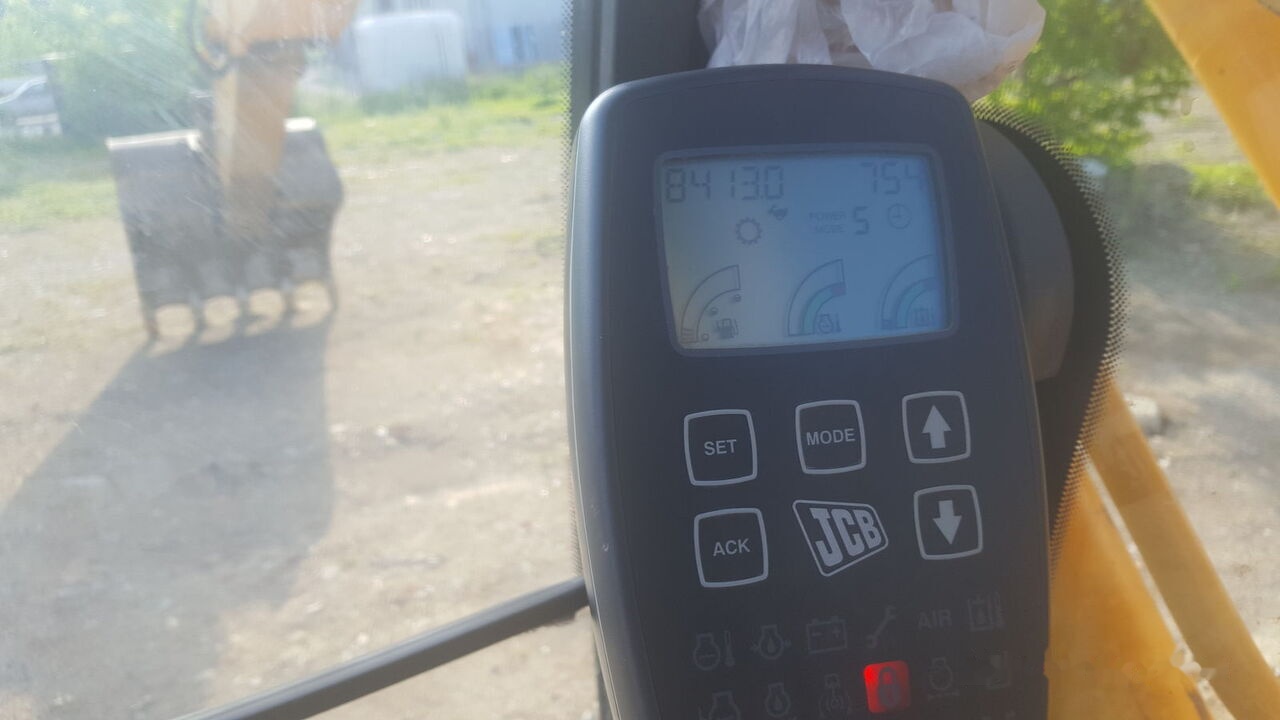 Гусеничный экскаватор JCB JS 180: фото 6