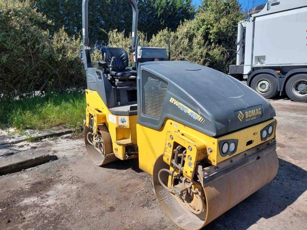 Bomag BW 120 AD-5 - Дорожный каток: фото 1 Bomag BW 120 AD-5 - Дорожный каток: фото 1