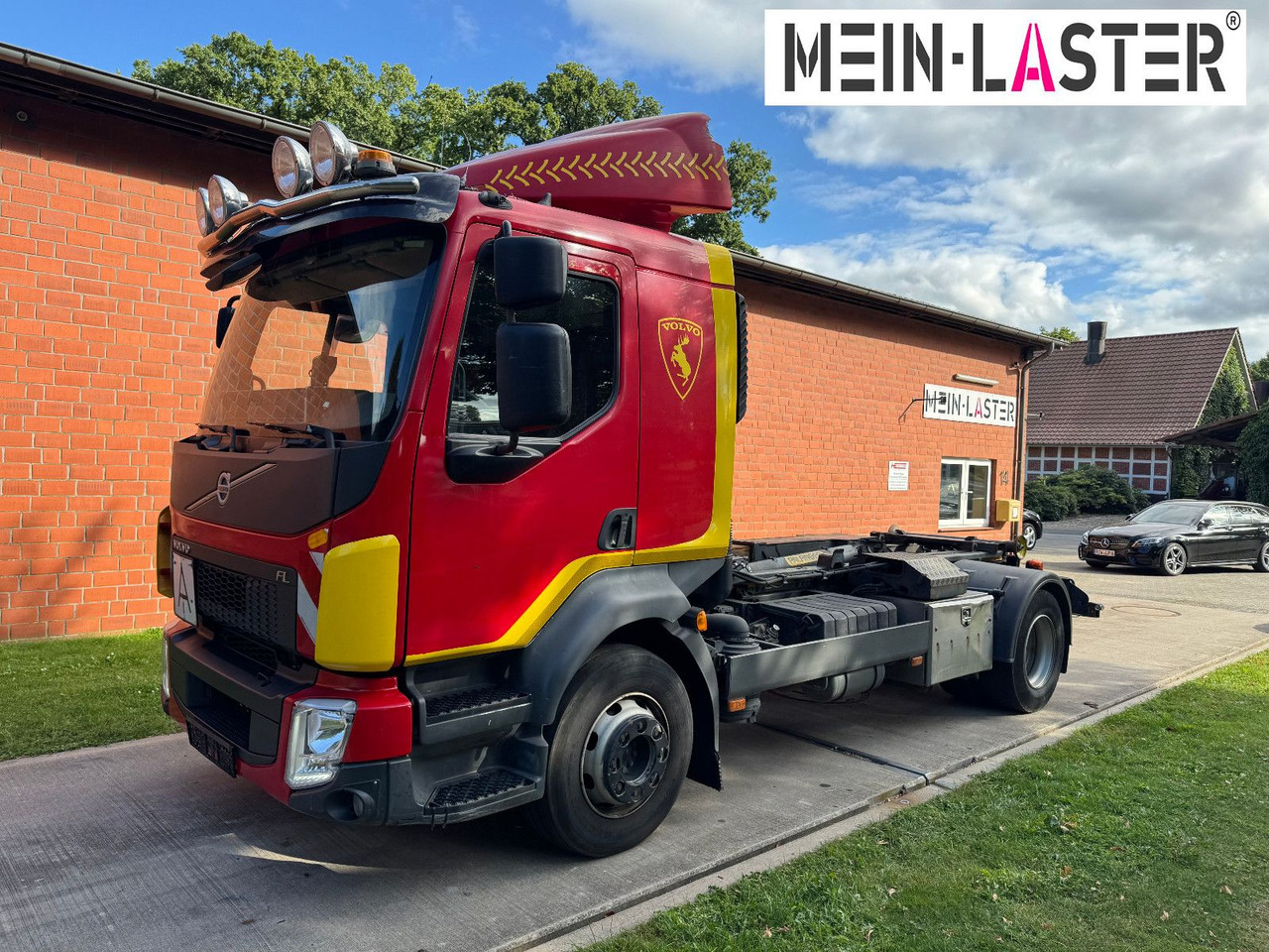 Volvo FL 250 Palfinger T10Duo City + StandardContainer - Крюковой мультилифт: фото 3 Volvo FL 250 Palfinger T10Duo City + StandardContainer - Крюковой мультилифт: фото 3