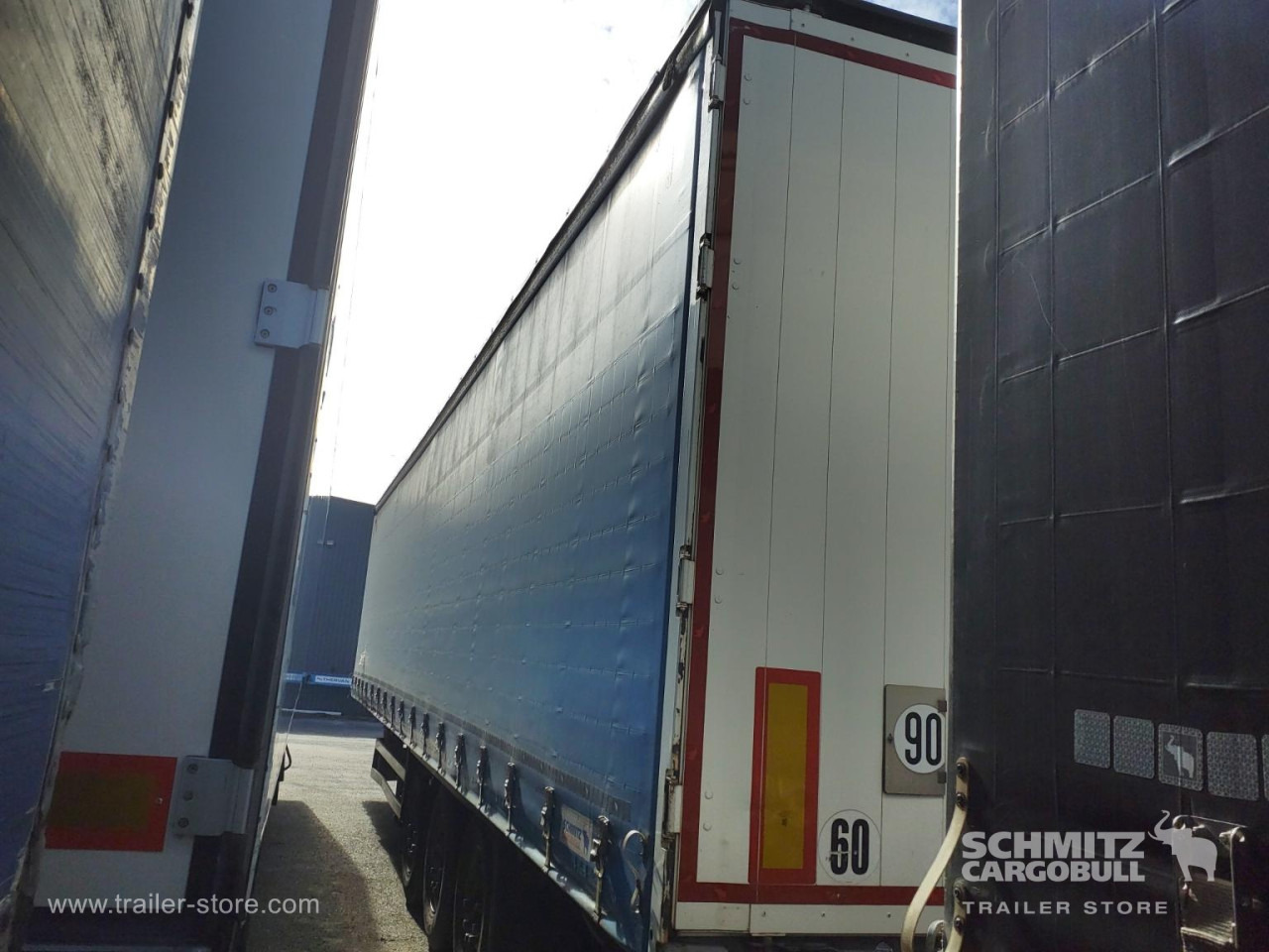SCHMITZ Curtainsider Standard - Тентованный полуприцеп: фото 2 SCHMITZ Curtainsider Standard - Тентованный полуприцеп: фото 2