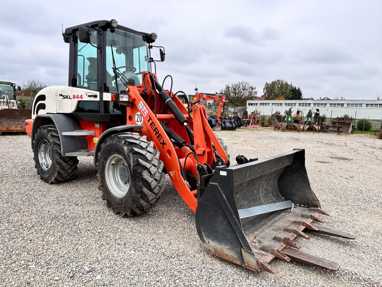 Terex SKL844/ TL100 - Колёсный погрузчик: фото 2 Terex SKL844/ TL100 - Колёсный погрузчик: фото 2
