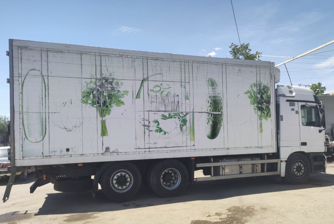 MERCEDES-BENZ Actros 2543 - Рефрижератор: фото 2 MERCEDES-BENZ Actros 2543 - Рефрижератор: фото 2