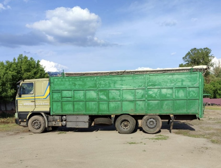 SCANIA 113.360 - Грузовик бортовой/ Платформа: фото 4 SCANIA 113.360 - Грузовик бортовой/ Платформа: фото 4