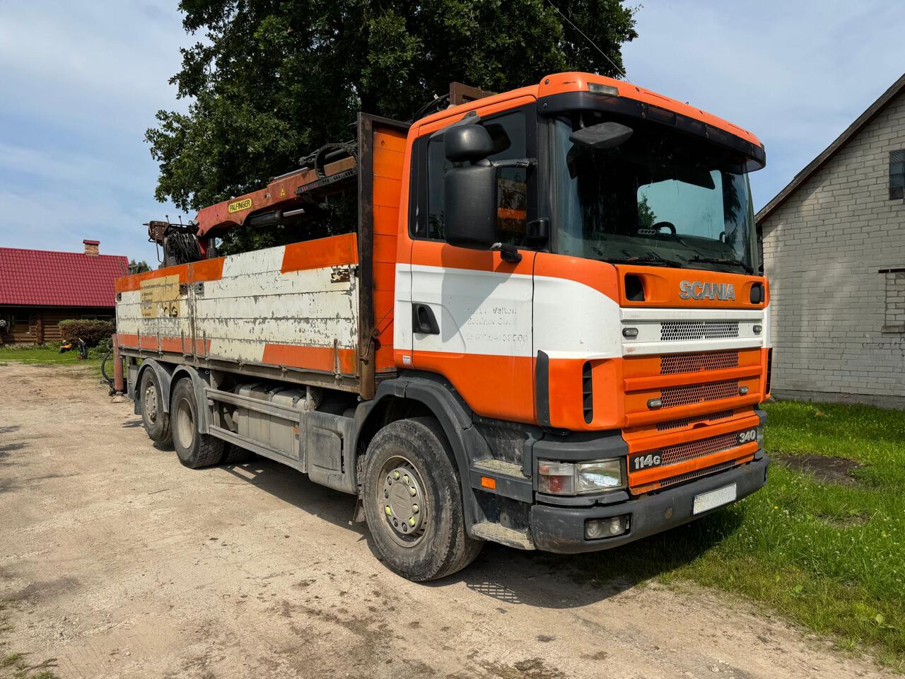SCANIA R114 - Грузовик бортовой/ Платформа, Автоманипулятор: фото 1 SCANIA R114 - Грузовик бортовой/ Платформа, Автоманипулятор: фото 1