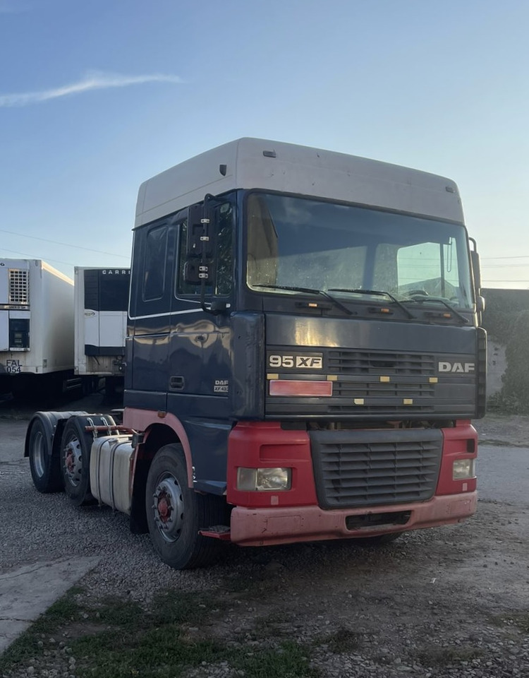 DAF 95.430 - Тягач: фото 2 DAF 95.430 - Тягач: фото 2
