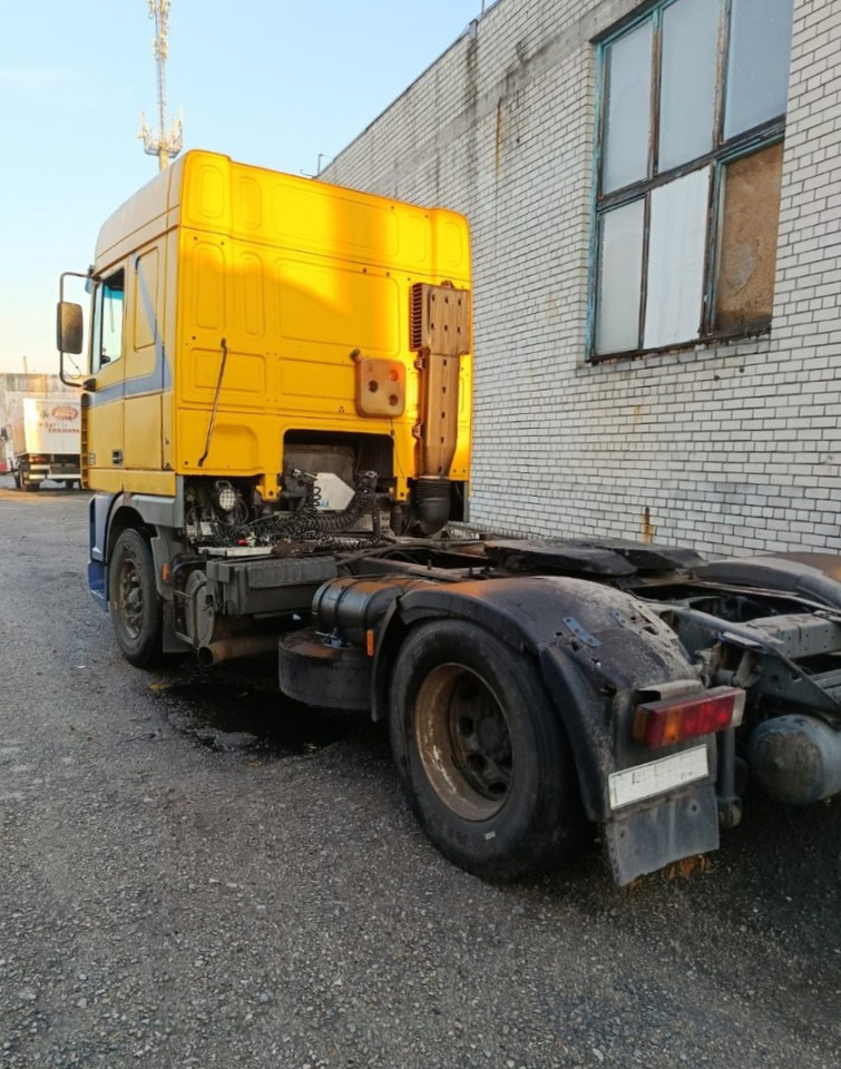 DAF XF 95.380 S1681 - Тягач: фото 5 DAF XF 95.380 S1681 - Тягач: фото 5