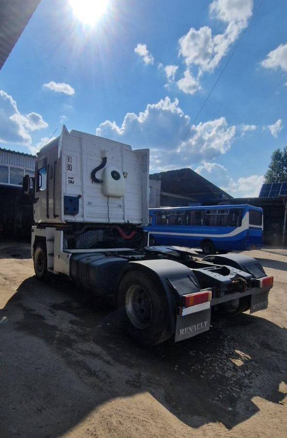 RENAULT Magnum 400 - Тягач: фото 3 RENAULT Magnum 400 - Тягач: фото 3