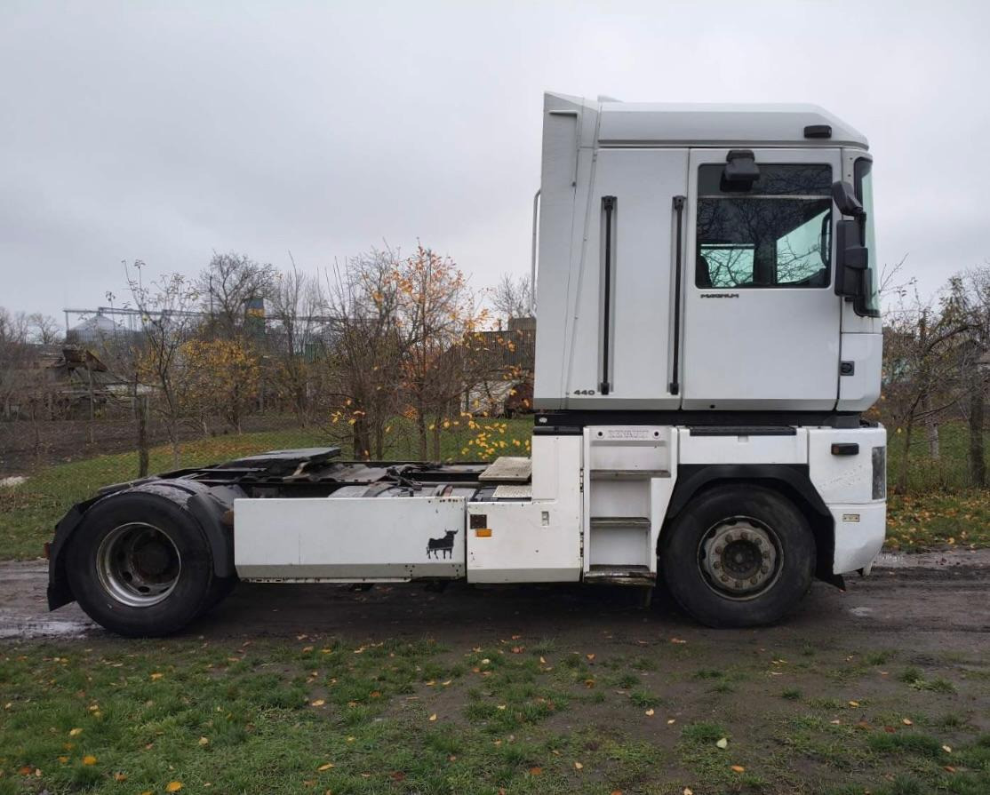 RENAULT Magnum 440 ID1482S - Тягач: фото 4 RENAULT Magnum 440 ID1482S - Тягач: фото 4