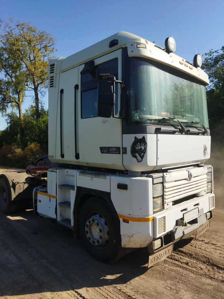 Тягач RENAULT Magnum AE420: фото 9