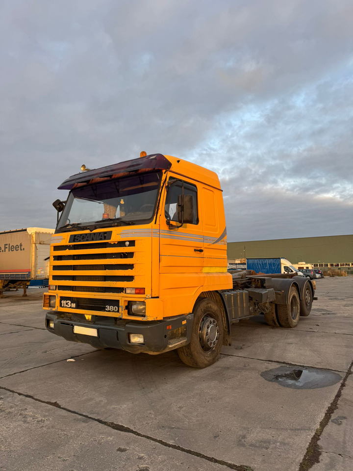 SCANIA 113M 380 - Тягач: фото 3 SCANIA 113M 380 - Тягач: фото 3
