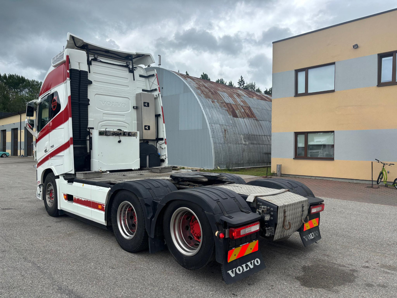 VOLVO FH16.750 - Тягач: фото 3 VOLVO FH16.750 - Тягач: фото 3