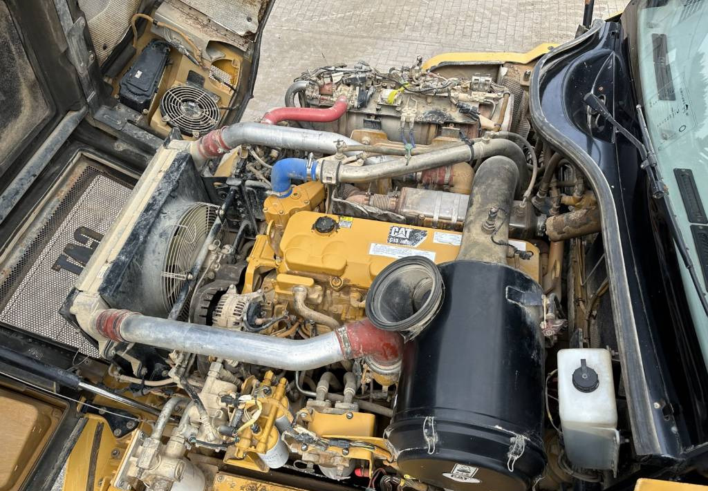 Сочленённый самосвал CAT 730 C Auto lubrication + Klima CE + EPA: фото 16 Сочленённый самосвал CAT 730 C Auto lubrication + Klima CE + EPA: фото 16