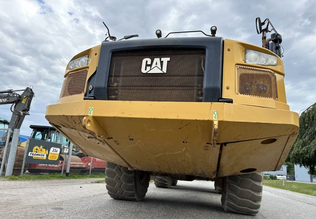 Сочленённый самосвал CAT 730 C Auto lubrication + Klima CE + EPA: фото 33 Сочленённый самосвал CAT 730 C Auto lubrication + Klima CE + EPA: фото 33