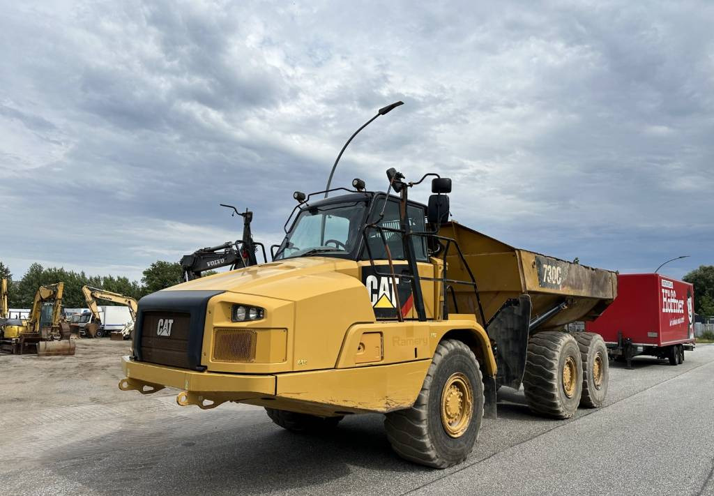 Сочленённый самосвал CAT 730 C Auto lubrication + Klima CE + EPA: фото 6 Сочленённый самосвал CAT 730 C Auto lubrication + Klima CE + EPA: фото 6