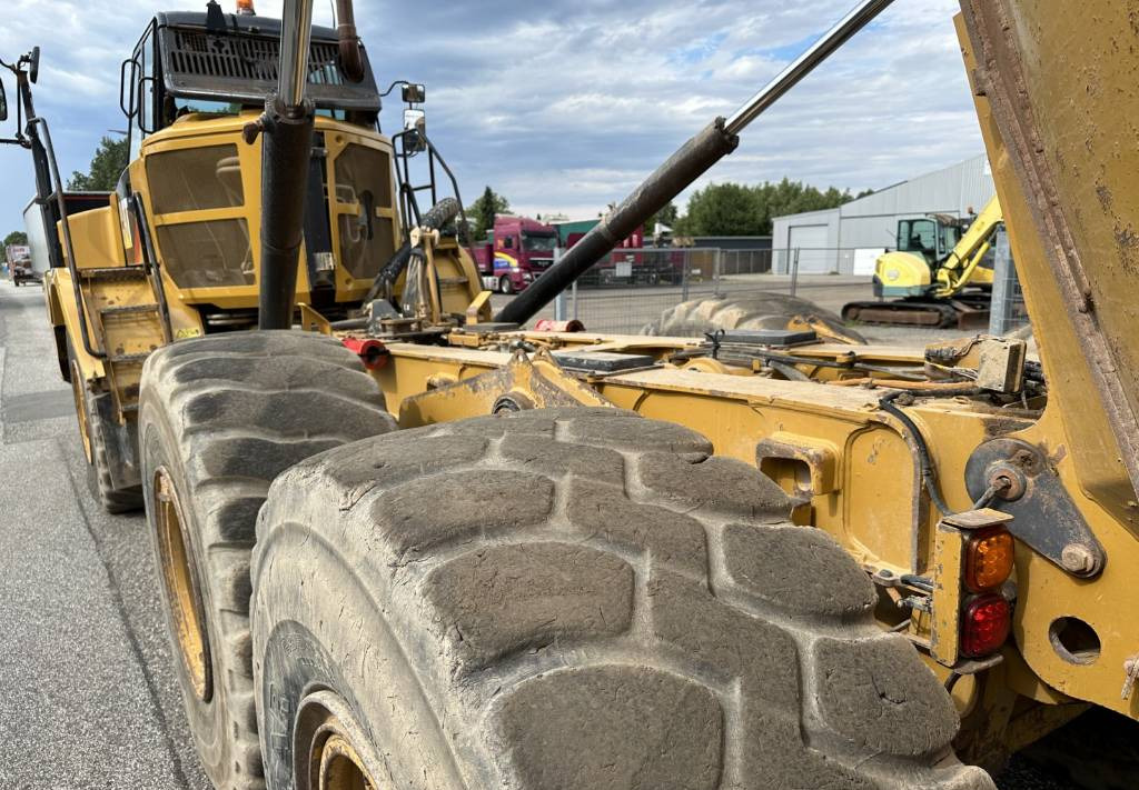 Сочленённый самосвал CAT 730 C Auto lubrication + Klima CE + EPA: фото 41 Сочленённый самосвал CAT 730 C Auto lubrication + Klima CE + EPA: фото 41