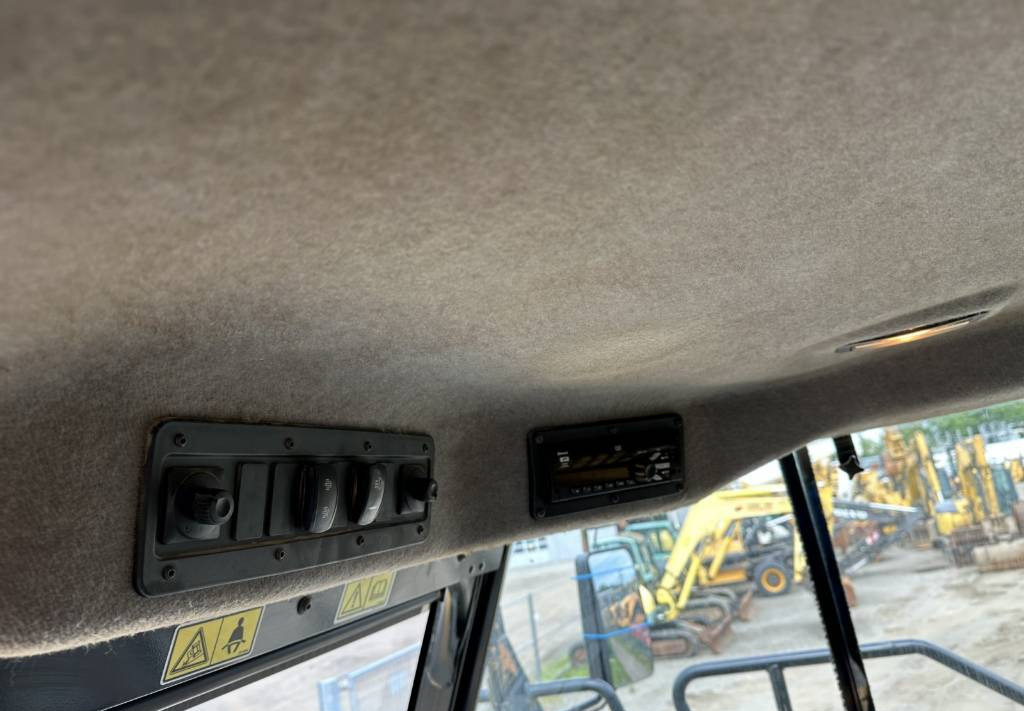 Сочленённый самосвал CAT 730 C Auto lubrication + Klima CE + EPA: фото 13 Сочленённый самосвал CAT 730 C Auto lubrication + Klima CE + EPA: фото 13