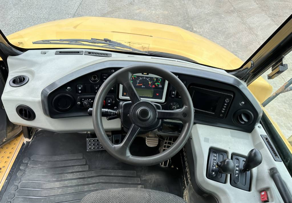 Сочленённый самосвал CAT 730 C Auto lubrication + Klima CE + EPA: фото 12 Сочленённый самосвал CAT 730 C Auto lubrication + Klima CE + EPA: фото 12