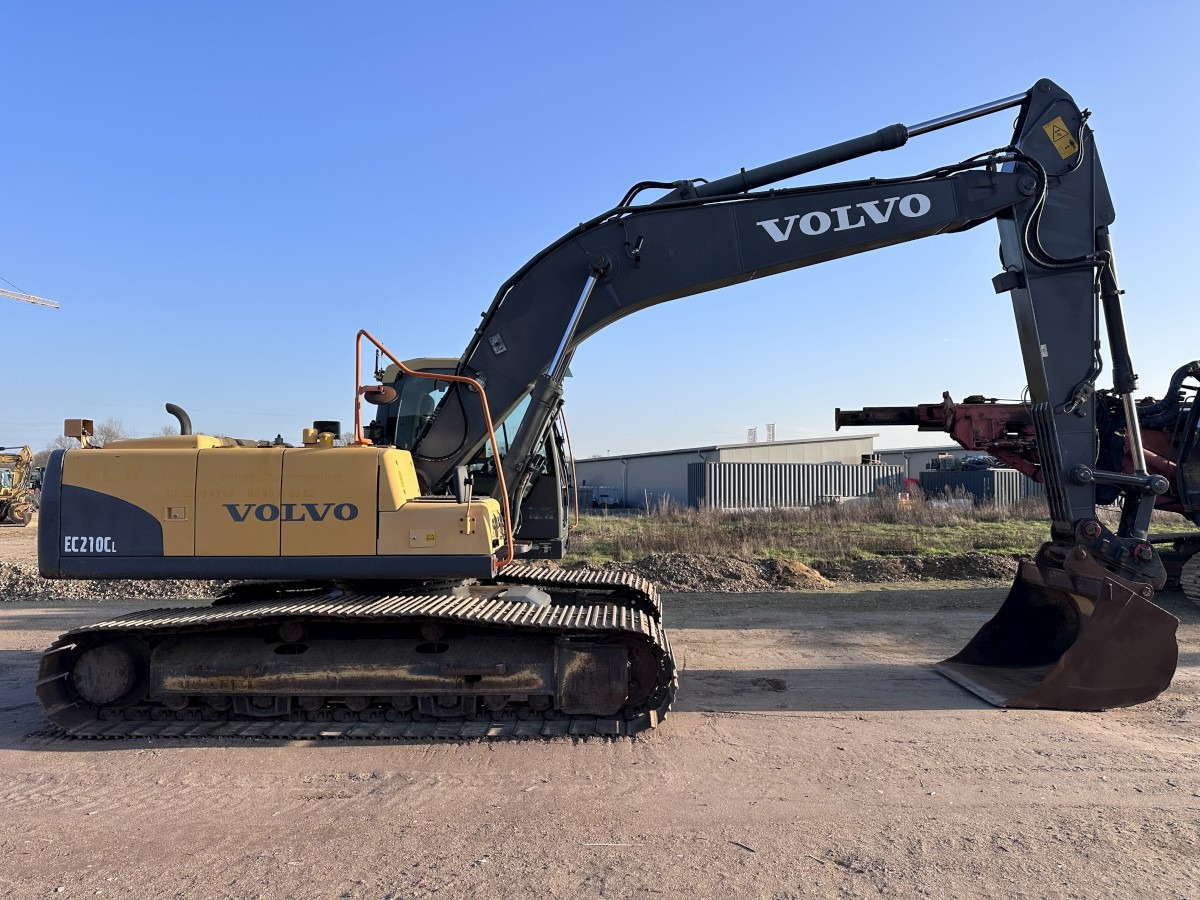 VOLVO EC 210 CL Deutsche Maschine! Top !!! - Экскаватор: фото 2 VOLVO EC 210 CL Deutsche Maschine! Top !!! - Экскаватор: фото 2