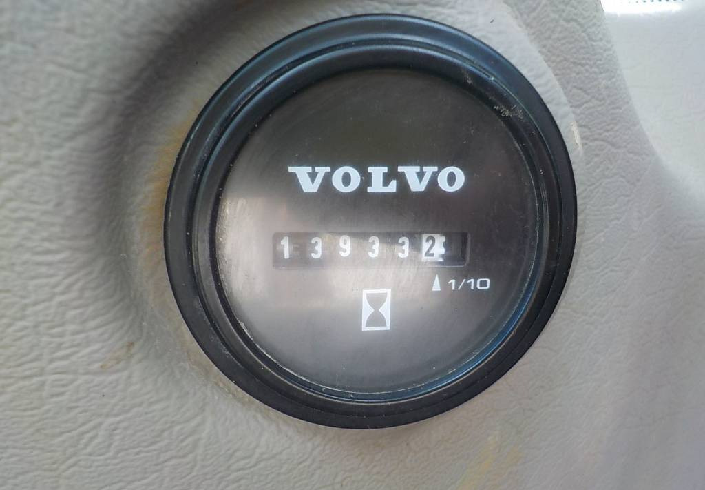 Volvo EC 220 DL Deutsche Maschine!  - Гусеничный экскаватор: фото 4 Volvo EC 220 DL Deutsche Maschine!  - Гусеничный экскаватор: фото 4