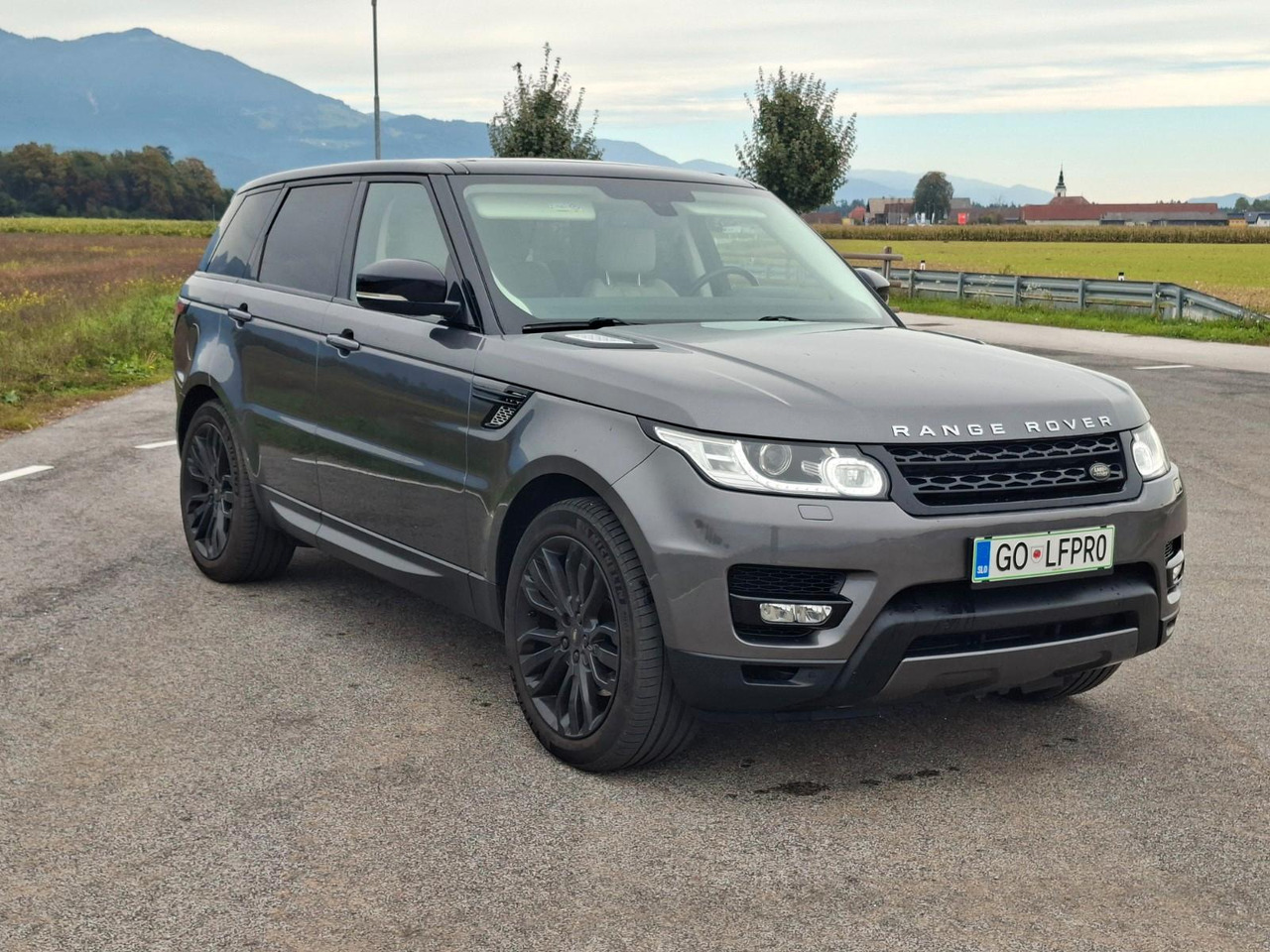 Land Rover Range Rover Sport HSE - Внедорожник: фото 3 Land Rover Range Rover Sport HSE - Внедорожник: фото 3