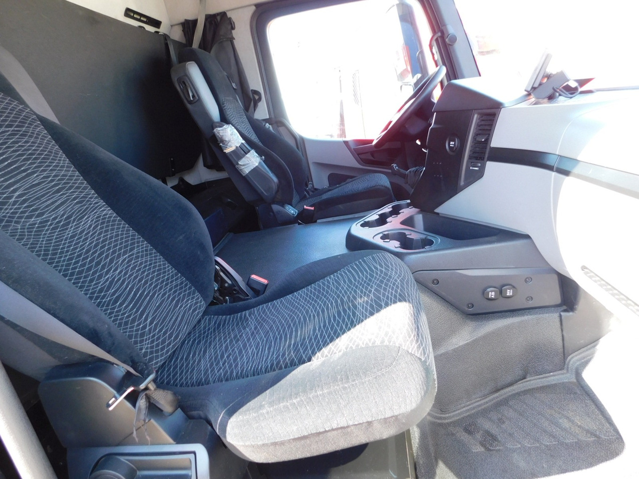 Mercedes Antos - Рефрижератор: фото 5 Mercedes Antos - Рефрижератор: фото 5