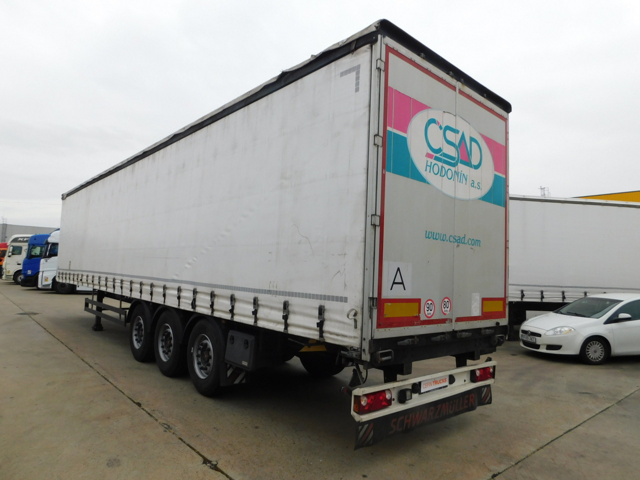 Schwarzmuller J serie - Тентованный полуприцеп: фото 4 Schwarzmuller J serie - Тентованный полуприцеп: фото 4